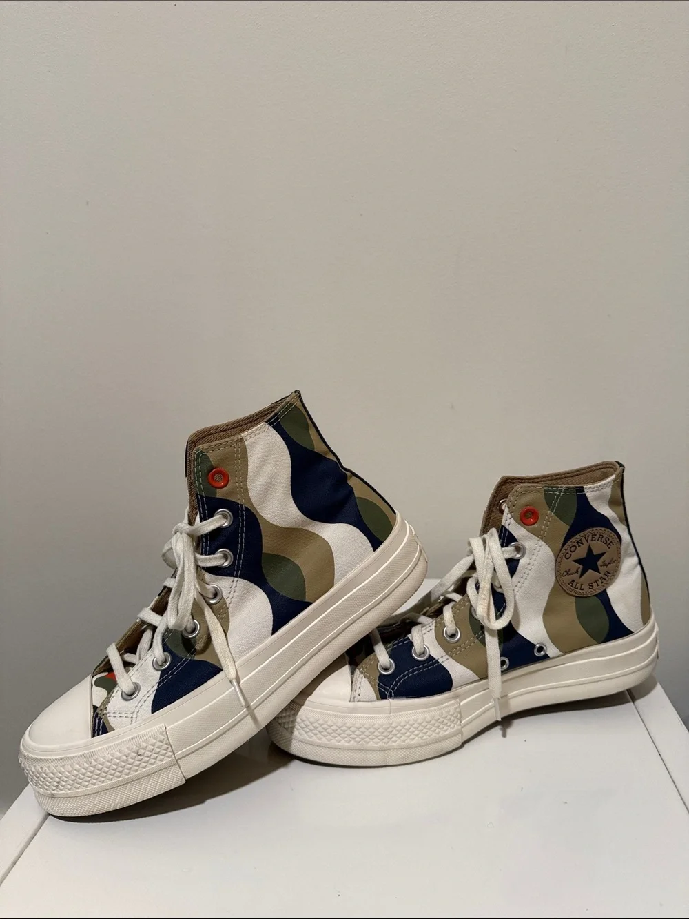 Converse Women's High Top Platform Twisted Classics - Obsidian Utility